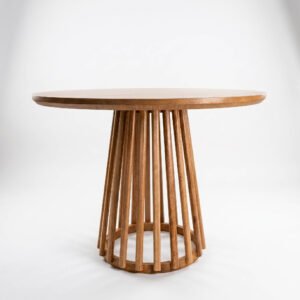 Mesa de comedor Violeta en madera natural flor morado para diseño interior en Bogotá