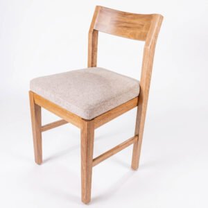 Asiento de Comedor Violeta | Sillas de Lujo SOZZOS Completa tu comedor con el Asiento Violeta. Ergonomía, soporte en madera y tapizado premium para largas sobremesas. Diseño exclusivo en Bogotá.